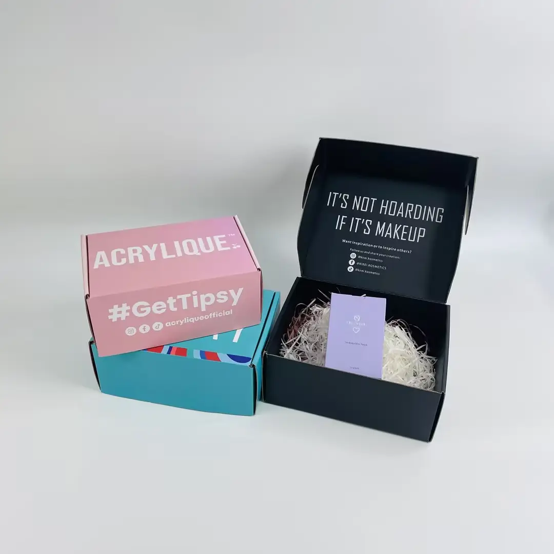 מותאם אישית מודפס מגנטי מתקפל תיבת אריזה עבור בגדים עם ספר בצורת קופסות מתנה אישית סוכריות תיבה