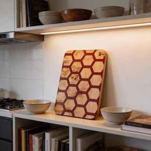 เขียงไม้เรซิ่นแข็งแรง ผลิตจากไม้กระถินเทศและไม้มะม่วง ออกแบบมาเพื่อความมั่นคง ความหนา และความสม่ำเสมอ - Product Image 5