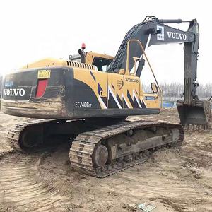 Excavatrice sur chenilles Volvo EC240 2014 utilisée par 24ton avec la puissance du seau 117.7kW de 1.1mÂ ³ au Mozambique - Product Image 1