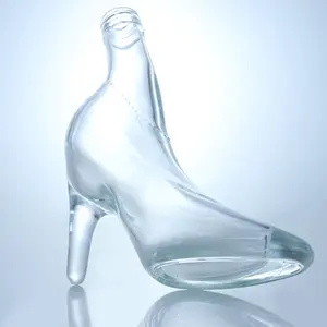 Botella De Cristal Con Forma De Botella Artesanal Respetuosa Con El Medio Ambiente Con Tacones Altos Y Tapas