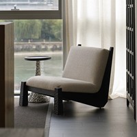 Chaise longue minimaliste moderne du milieu du siècle en bois courbé, structure en bois de frêne, écologique, durable, rembourrée en lin, pour la maison ou le bureau