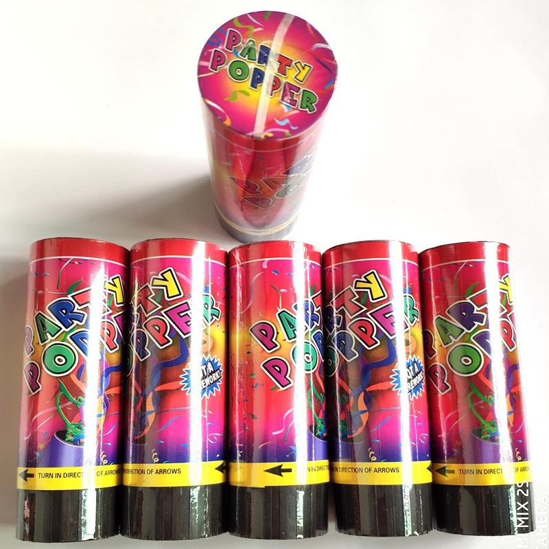 ดอกไม้ไฟที่มีสีสัน