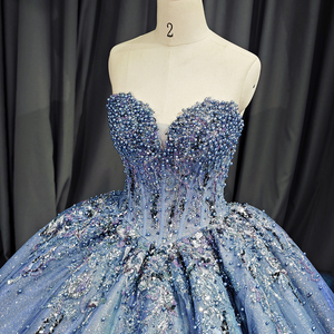 Robe de bal de Quinceañera pour filles, modèle 6750, style princesse, avec applications de perles de cristal et taille naturelle - Product Image 1