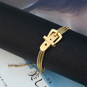 Semplice Braccialetto di Disegno In Acciaio Al Titanio Placcato 18k Bracciale In Oro Fibbia Della Cintura A Tre Strati Della Catena Del Braccialetto Delle Donne - Product Image 4