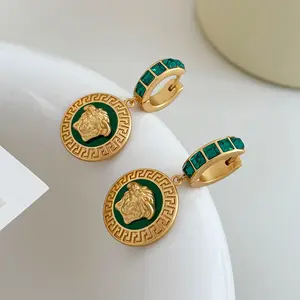 Mới Đến Matte Vàng Đồ Trang Sức Sang Trọng Ngọc Lục Bảo Bông Tai Thương Hiệu Phổ Biến Medusa Thiết Kế Bông Tai Cho Phụ Nữ