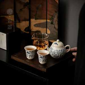 Service à thé en porcelaine bleue et blanche Shangyan avec couvercle, petit service à thé Kung Fu pour deux personnes, personnalisation possible - Product Image 4