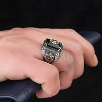 Nouvelle bague élégante style hip-hop, bague rétro carrée avec pierre précieuse, bague punk tendance pour homme, signet turc fait main, zircon vert
