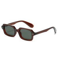 Lunettes de soleil rétro Y2K, petites lunettes carrées, monture étroite vintage, lunettes de mode, verres colorés tendance pour hommes et femmes, pour la conduite