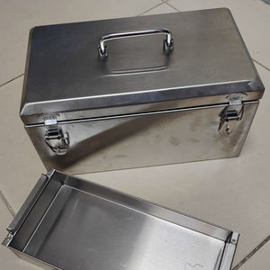 Caja de herramientas de metal con bisagras Ip67 Caja de conexiones eléctricas Caja de distribución de caja de acero inoxidable impermeable para exteriores - Product Image 1