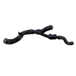 Manguera de radiador de tubo de sistema de refrigeración para <span class=keywords><strong>Volkswagen</strong></span> <span class=keywords><strong>Polo</strong></span> 6C0122101AE, manguera suave de refrigerante de radiador, manguera de derivación de refrigerante - Product Image 1