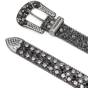 Cinturón <span class=keywords><strong>de</strong></span> diseñador negro Y2K <span class=keywords><strong>con</strong></span> calavera <span class=keywords><strong>de</strong></span> <span class=keywords><strong>diamantes</strong></span> <span class=keywords><strong>de</strong></span> imitación brillantes, cinturones vaqueros occidentales <span class=keywords><strong>con</strong></span> <span class=keywords><strong>diamantes</strong></span> incrustados y hebilla <span class=keywords><strong>de</strong></span> aleación - Product Image 5