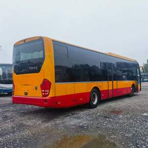 Autocar d'<span class=keywords><strong>occasion</strong></span> Y-oto-ng ZK6121 à moteur arrière, châssis surélevé, configuration 2+3 sièges, 65 places, grand compartiment à bagages et galerie de toit - Product Image 3