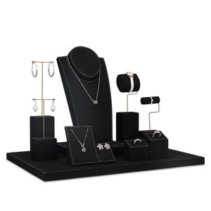 Présentoir à bijoux en microfibre noir de luxe Jinsky présentoir pour accessoires de bijouterie - Product Image 1