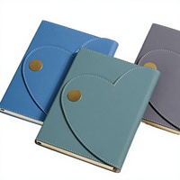 Carnet A5 à motif cœur, fermeture à 3 volets, boucle métallique, reliure cousue, agenda de luxe, coffret cadeau d'entreprise, couverture en PU
