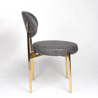 Chaises de cuisine modernes à cadre en métal de siège non couvert élégant Simple nordique chaises de salle à manger en velours de jambes de couleur dorée personnalisées