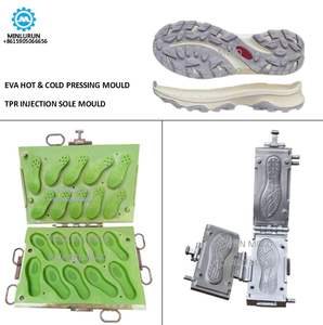 Semelle <span class=keywords><strong>de</strong></span> <span class=keywords><strong>chaussure</strong></span> <span class=keywords><strong>de</strong></span> football en EVA à crampons pour homme, légère, confortable, antidérapante et durable, pour extérieur - Product Image 5