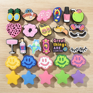 ปรับแต่งจี้รองเท้า PVC แบรนด์เนม หมายเลขรุ่น สำหรับขายส่ง ของขวัญวันหยุด ตกแต่งการ์ตูนอนิเมะ สำหรับทุกเพศ ผลิตในเวียดนาม - Product Image 2