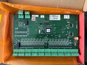 Carte mère de contrôle d'accès PLC PW6K1IN : Expertise technique approfondie et expérience éprouvée dans la maintenance industrielle - Product Image 1