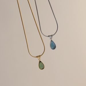 Collar de Acero Inoxidable Hecho a Mano para Mujer, Estilo Boho Vintage, con Cristales Curativos, Forma de Gota de Agua, Serpiente, Chapado en Oro de 18K - Product Image 3