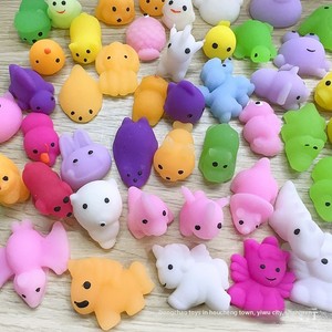 Mini jouet anti-stress créatif en TPR durable, en forme de dumpling, mignon, petit, fantaisie, marque TBQ, unisexe, à partir de 14 ans, pour le soulagement du stress transfrontalier - Product Image 2