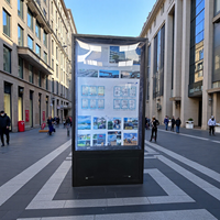 Boîte lumineuse solaire extérieure, panneau publicitaire à double face, étanche, résistant au soleil