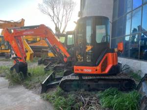 Excavadora Japonesa de 5 Toneladas de Segunda Mano, Hitachi Zx50u Zx50 con Cuchilla, Excavadora Usada Hitachi Zx50U ZX50 en un 90% de Estado Nuevo - Product Image 4