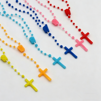 Chapelet en plastique violet, design élégant inspiré de la foi chrétienne, méditation catholique, prière en église