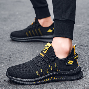 Chaussures de <span class=keywords><strong>sport</strong></span> d'été respirantes en maille personnalisables de haute qualité, chaussures de <span class=keywords><strong>sport</strong></span> tendance, semelles intérieures légères en EVA pour la course à pied - Product Image 3
