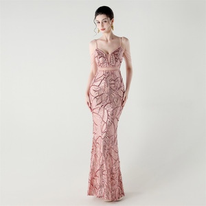 Robe de <span class=keywords><strong>soirée</strong></span> sirène à col en V profond, avec chaîne perlée sur les bras et dos lacé, pour banquet formel - Product Image 3