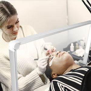 Chuyên nghiệp biểu tượng tùy chỉnh <span class=keywords><strong>OEM</strong></span> kim cương Nail bảng đèn nhấp nháy nửa mặt trăng móng tay đèn Beauty Salon chiếu sáng nửa mặt trăng vòm đèn Led - Product Image 6