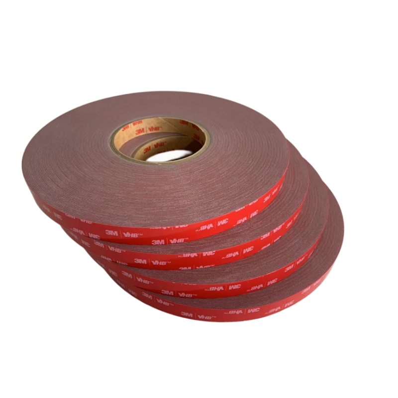 Rouge (Stock AE)***