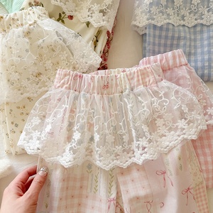 Pantalones cortos informales con estampado floral y encaje para niños pequeños y niñas, uso diario de verano - Product Image 4