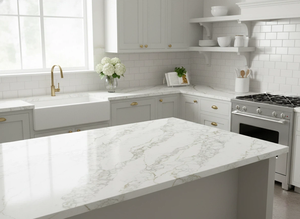 Losas Grandes de Cuarzo Dorado de Vietnam - Solución Moderna de 20 mm de Espesor para Cocinas, Baños y Encimeras de Hoteles - Product Image 6