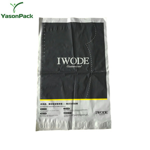 Imperméable à l'eau Écologique D'affranchissement Postale Noire Paquet Impression Personnalisée <span class=keywords><strong>Courrier</strong></span> Sac Cartable - Product Image 1