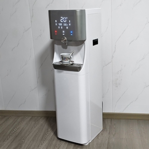 Distributeur d'eau sur pied OEM ODM chaud et froid avec purificateur, refroidissement autonome UF CE ROHS – Obtenez de l'eau chaude, froide et tiède - Product Image 3
