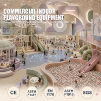 Aire de jeux intérieure minimaliste Morandi |   Conception immersive Art-Science avec piscine à balles, toboggans, sol étoilé et zone de jeu numérique