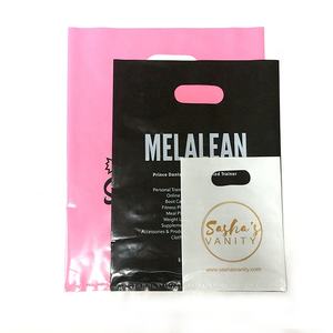 Vêtement <span class=keywords><strong>pas</strong></span> <span class=keywords><strong>cher</strong></span> <span class=keywords><strong>t</strong></span>-<span class=keywords><strong>shirt</strong></span> jeans shopping transporter des sacs en plastique personnalisés avec propre logo - Product Image 1