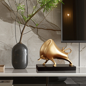 Figura abstracta de toro, escultura de resina dorada, decoración de mesa, pieza de arte para sala de estar u oficina. - Product Image 2