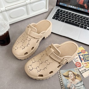 Sabots à semelles épaisses de haute qualité chaussures de jardin d'été respirantes antidérapantes pantoufles pour femmes en plein air - Product Image 4