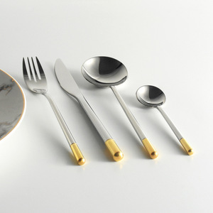 Nordico moderno in acciaio inox con finitura a specchio 304 Set di posate per la famiglia Western coltello forchetta alta estetica caffè - Product Image 2