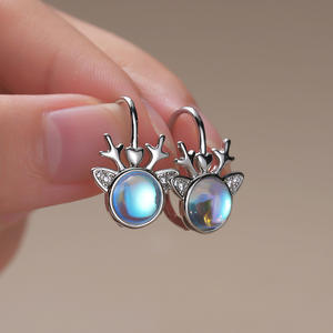 E4331 Orecchini pendenti a forma di cuore in oro bianco con gioielli religiosi da donna, regalo di moda - Product Image 4