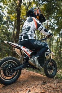 Motocicleta Infantil de 36V 7.8AH 30KM/H, Mini Moto de Carreras, Motocross - Product Image 5