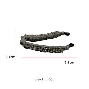 กิ๊บติดผมคริสตัลสไตล์เกาหลี สีเทา ดีไซน์หรูหราสำหรับผู้หญิง - Product Image 3