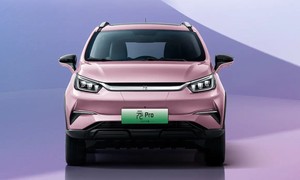รถยนต์ไฟฟ้า Yuan Pro Range ระยะทางวิ่ง 401 กม. ผลิตในจีน ปี 2023 ยี่ห้อ Byd ราคาประหยัด แบตเตอรี่ 60.48 กิโลวัตต์ชั่วโมง มอเตอร์ 150 แรงม้า ความเร็วสูงสุด 160 กม./ชม. 5 ประตู พวงมาลัยซ้าย - Product Image 3