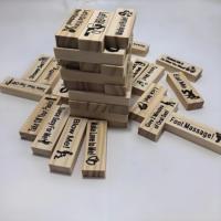 Jeu de Tour de Blocs en Bois Personnalisable avec Logo – Jeu Classique d'Empilage Montessori – Jouets Éducatifs pour Enfants, Adultes et Faveurs de Fête en Famille