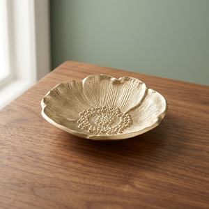 Assiette décorative en métal en forme de fleur, motif végétal gravé à la main, design traditionnel chinois - Product Image 4