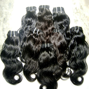 Tissage de cheveux humains indiens bruts non traités. Extension de cheveux vierges indiens à vagues droites naturelles - Product Image 1