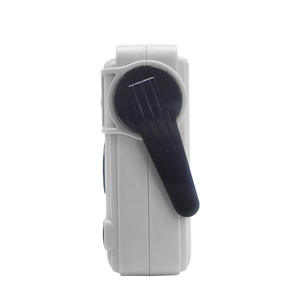 Hand-Crank Emergency Radio with LCD Display, 3000mAh Battery & SOS Flashlight - Product Image 4