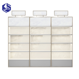 Soporte <span class=keywords><strong>de</strong></span> exhibición <span class=keywords><strong>de</strong></span> cosméticos y maquillaje moderno con islas centrales <span class=keywords><strong>de</strong></span> doble cara - Product Image 4