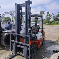 Forklift Diesel Bekas Terlaris CPCD30 3 Ton IC dengan Side Shifter dan Berbagai Aksesoris